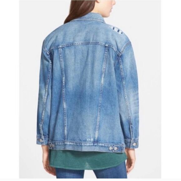 Madewell Distressed Oversized Jean Jacket - Picture 2 of 9